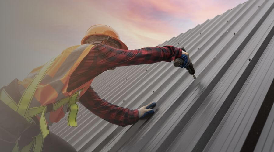 Expert Emergency Roof Repairs services in West Branch, MI